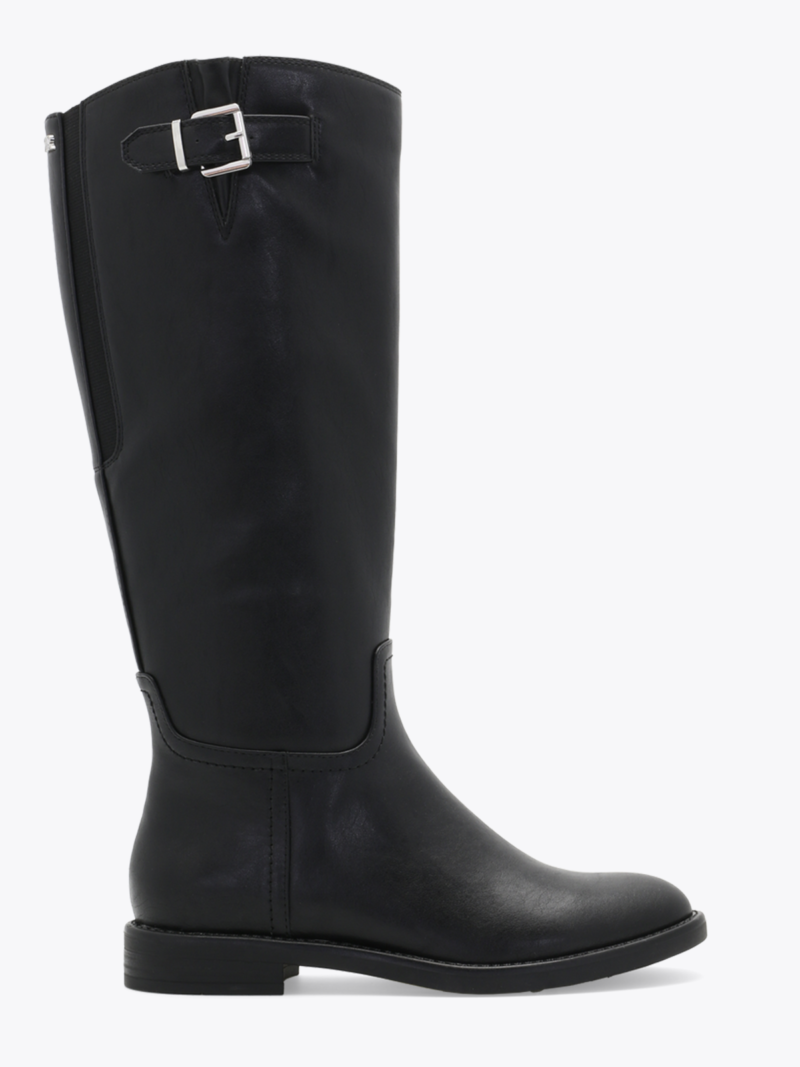 Alternative view of Grouve Black
