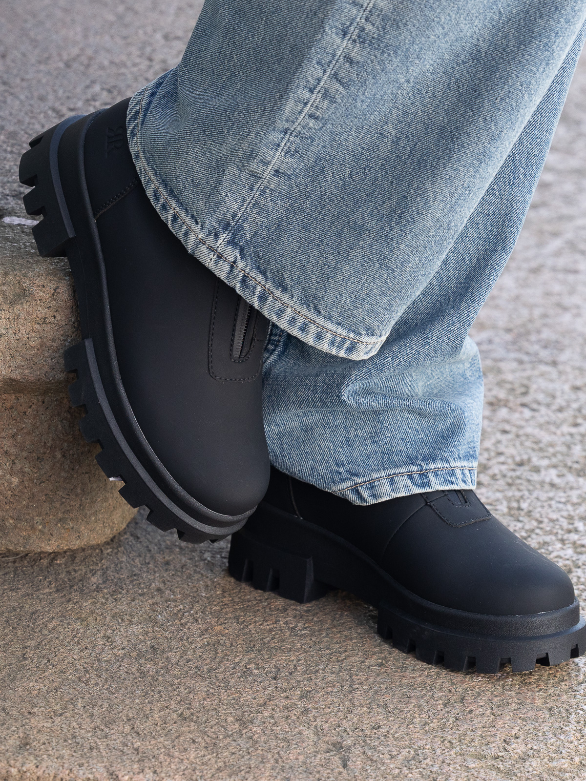 Vichi WR - black - Bilde 3
